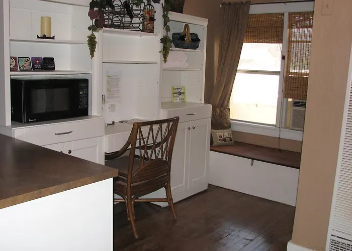 Inn Cottonwood Hotel 3*