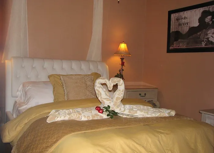 Inn Cottonwood Hotel