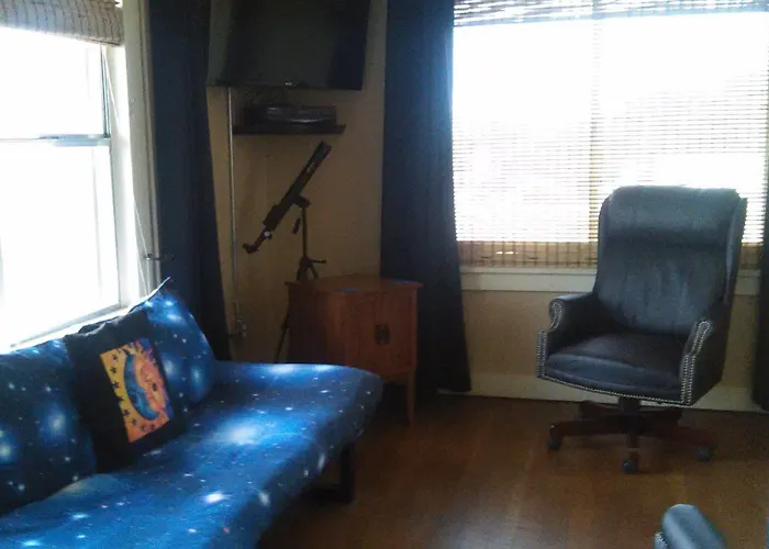 Cottonwood Hotel Inn 3*